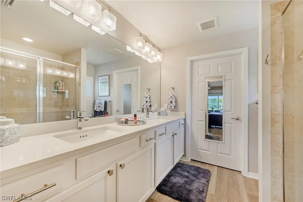 28541 Hammerhead Lane Bonita Springs FL 34135