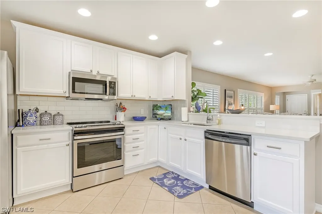 28541 Hammerhead Lane Bonita Springs FL 34135