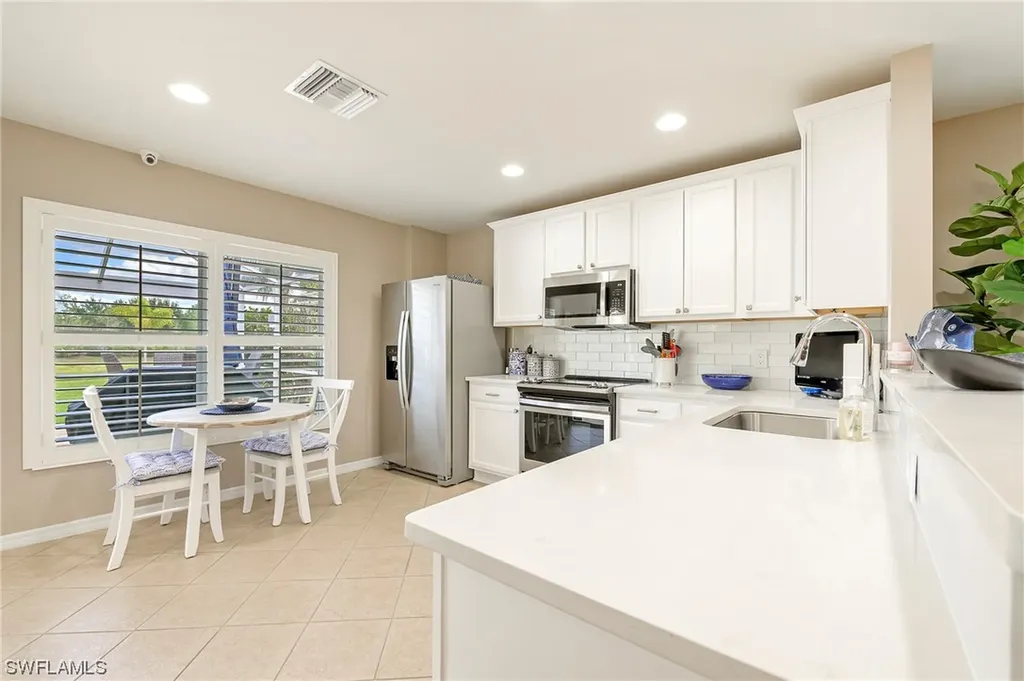 28541 Hammerhead Lane Bonita Springs FL 34135