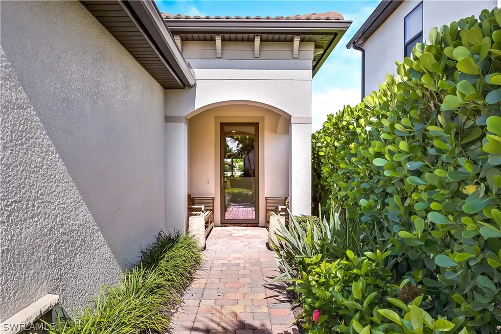7187 Wilton Drive Naples FL 34109