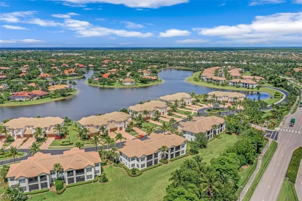 8040 Players Cove Drive Naples FL 34113