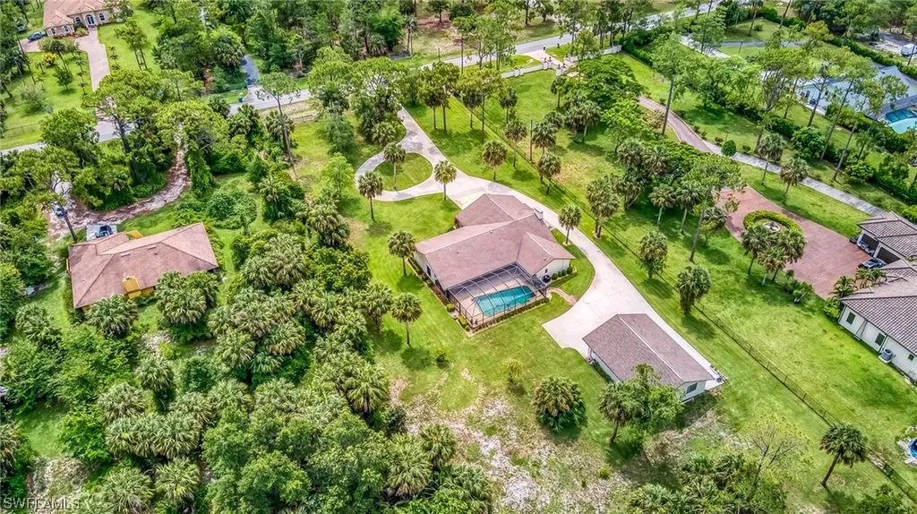 1381 29th Street SW Naples FL 34117