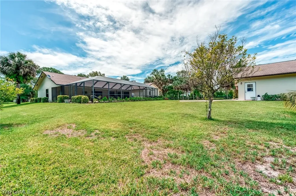 1381 29th Street SW Naples FL 34117