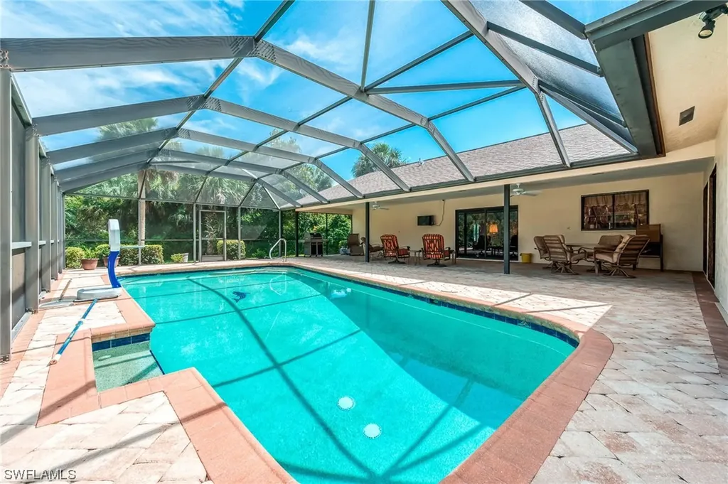 1381 29th Street SW Naples FL 34117