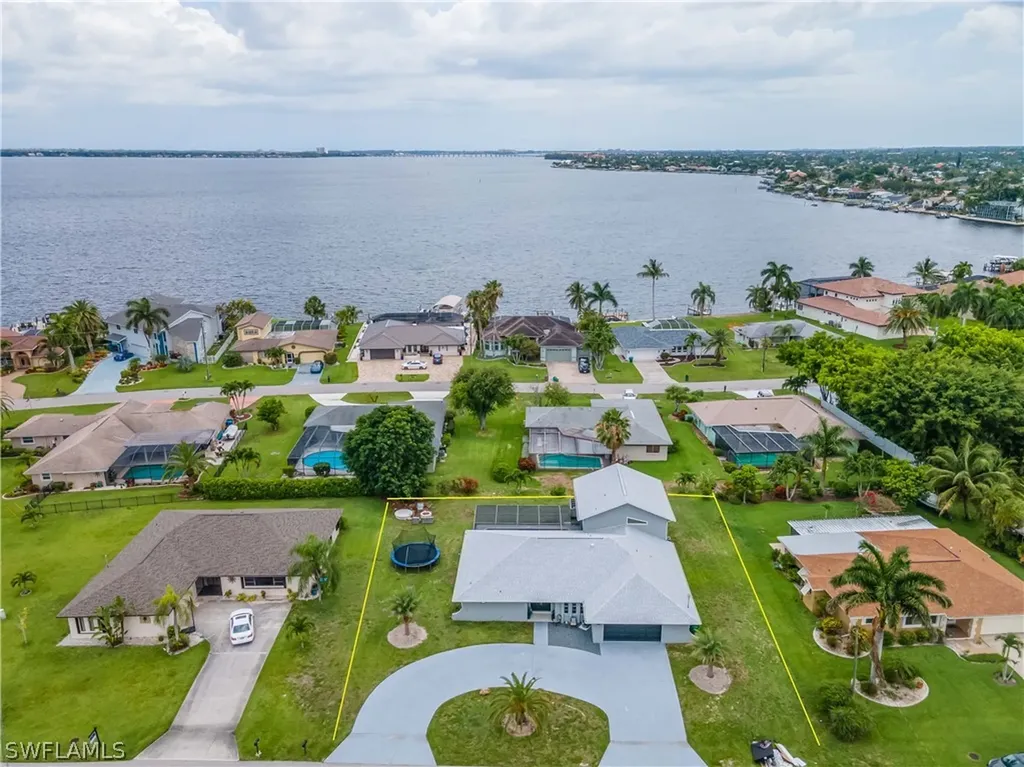 2276 SE 27th Terrace Cape Coral FL 33904