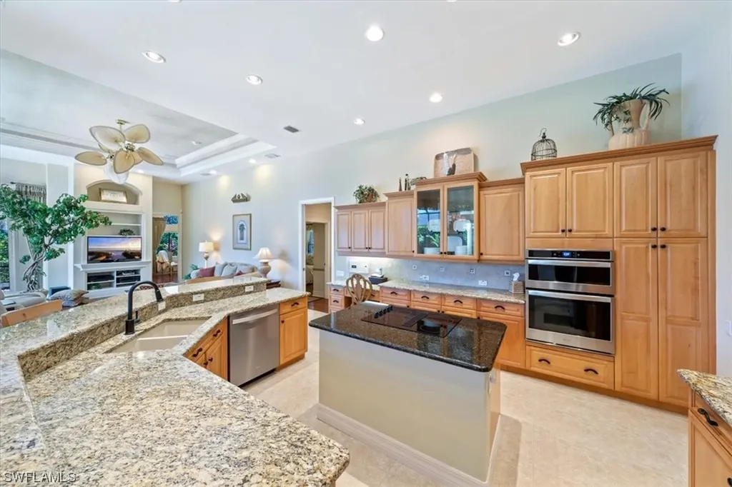 521 Wedgewood Way Naples FL 34119