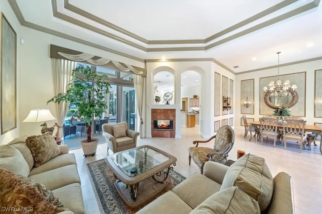 521 Wedgewood Way Naples FL 34119