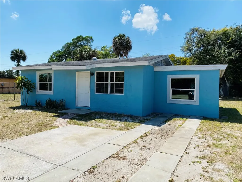 1604 Pawnee Street Fort Myers FL 33916
