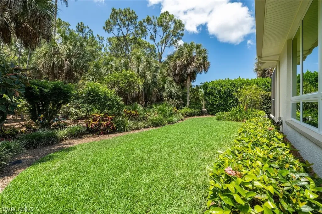 42 Heritage Way Naples FL 34110