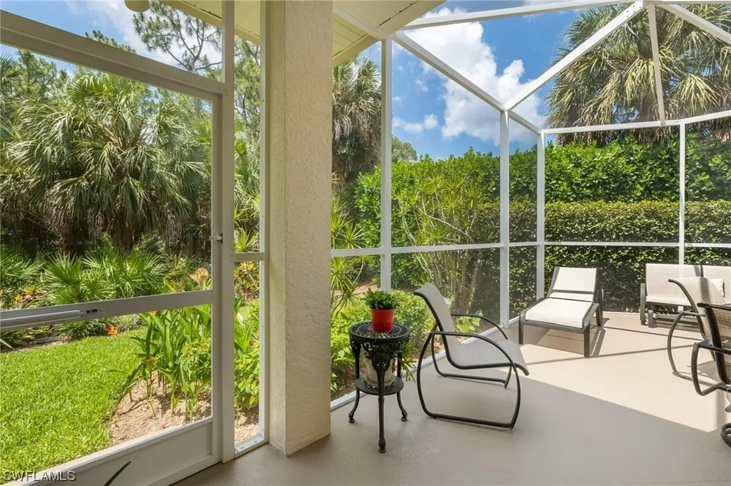 42 Heritage Way Naples FL 34110