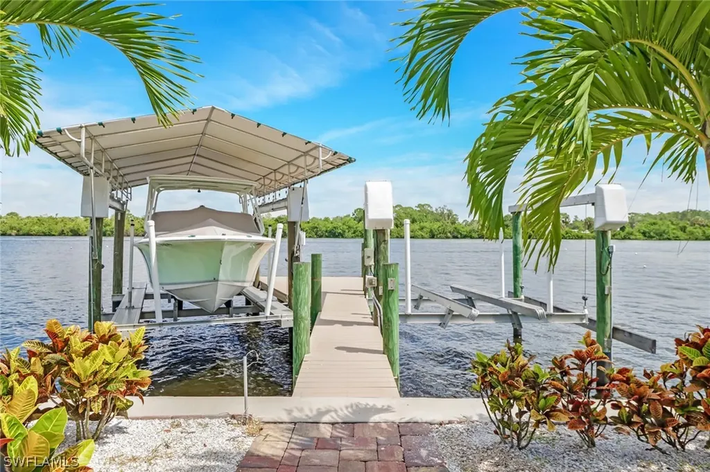13308 Island Road Fort Myers FL 33905