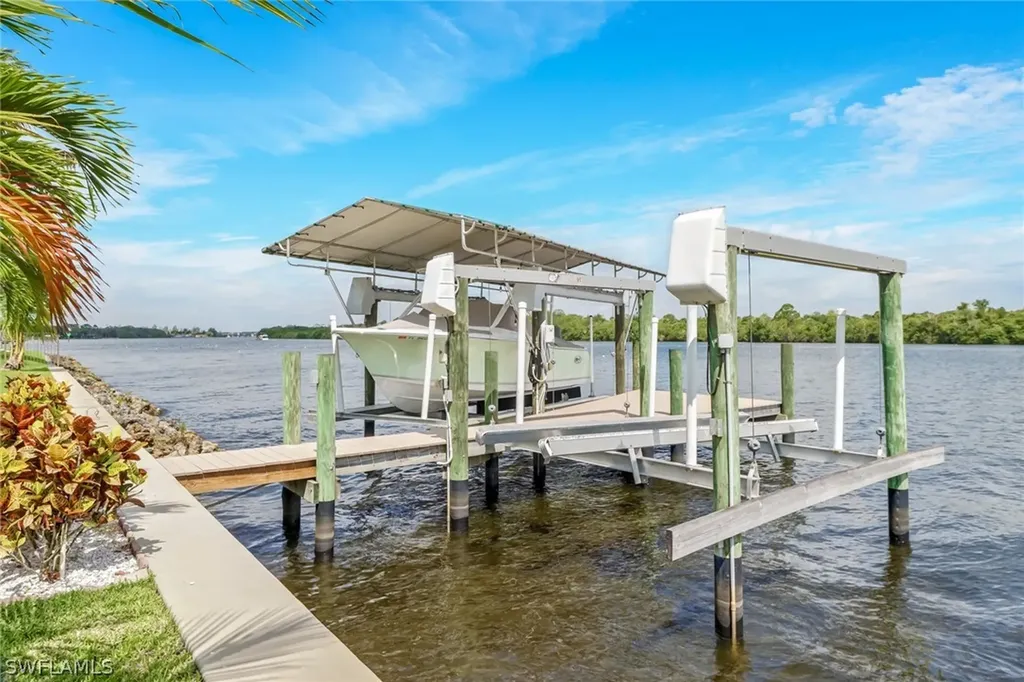 13308 Island Road Fort Myers FL 33905