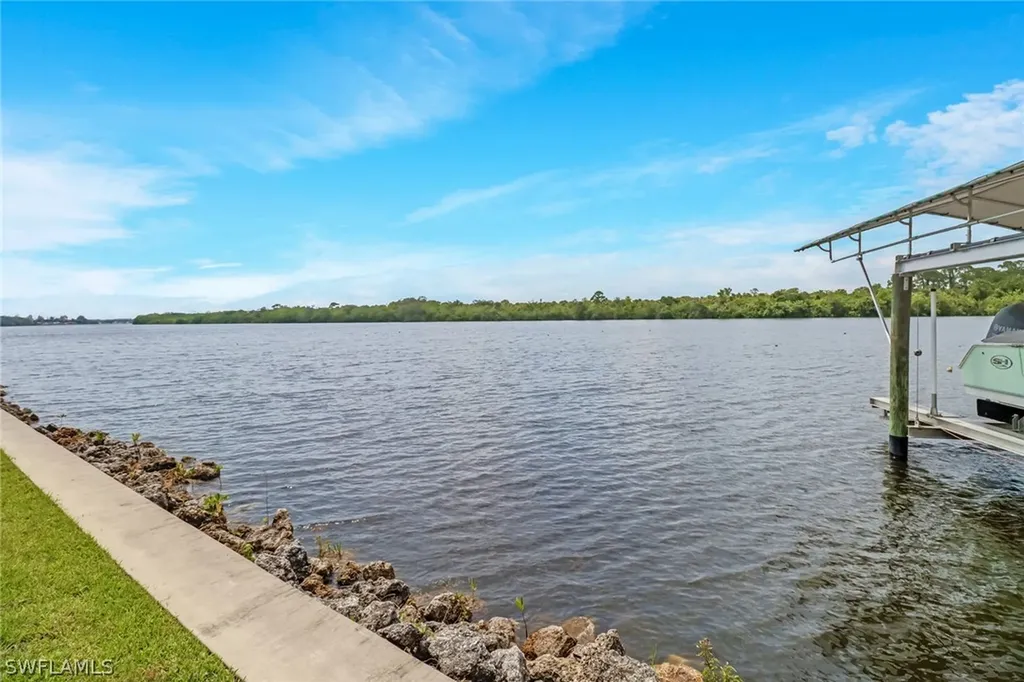 13308 Island Road Fort Myers FL 33905