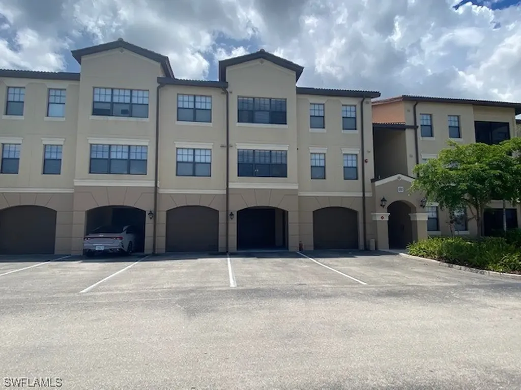 12920 Positano Circle Naples FL 34105