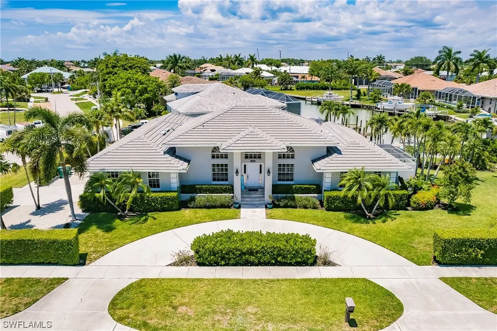 1276 Treasure Court Marco Island FL 34145