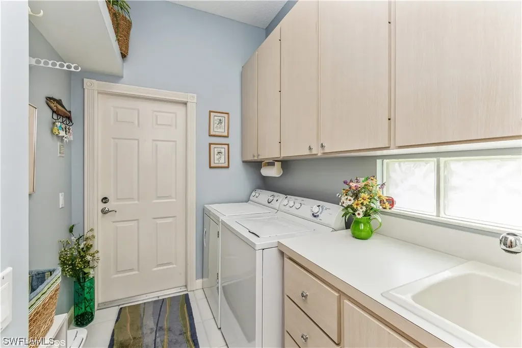 3213 Benicia Court Naples FL 34109
