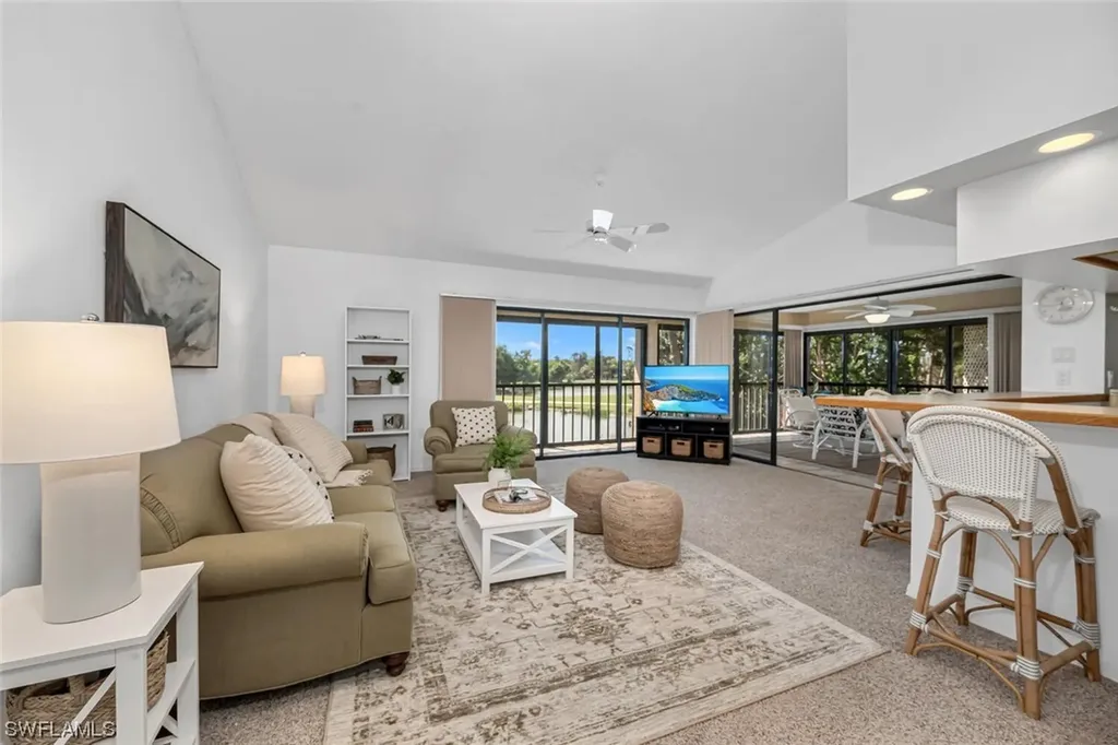 Fort Myers FL, 14650 Eagle Ridge Drive, Unit 242