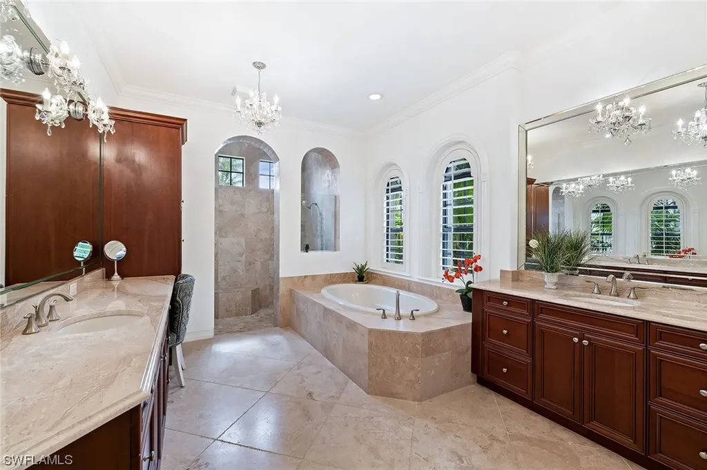 7776 Classics Drive Naples FL 34113