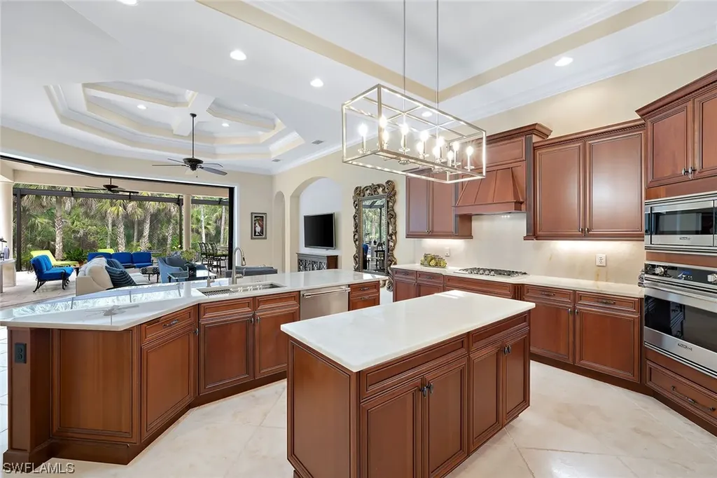 7776 Classics Drive Naples FL 34113