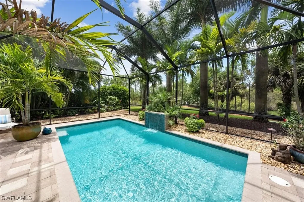 1558 Serrano Circle Naples FL 34105