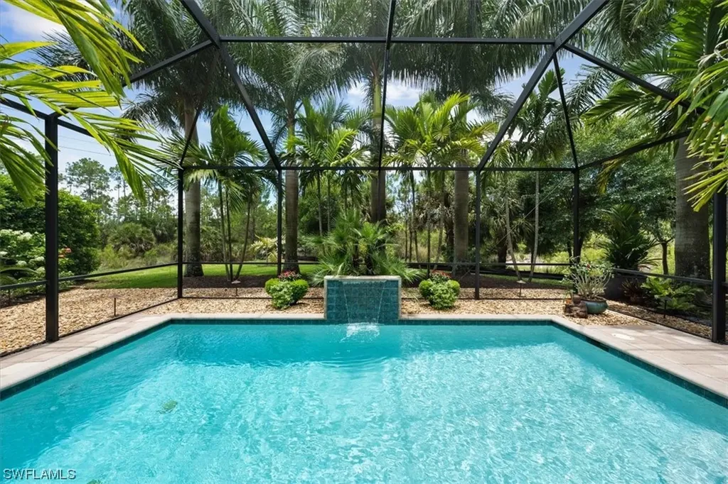 1558 Serrano Circle Naples FL 34105