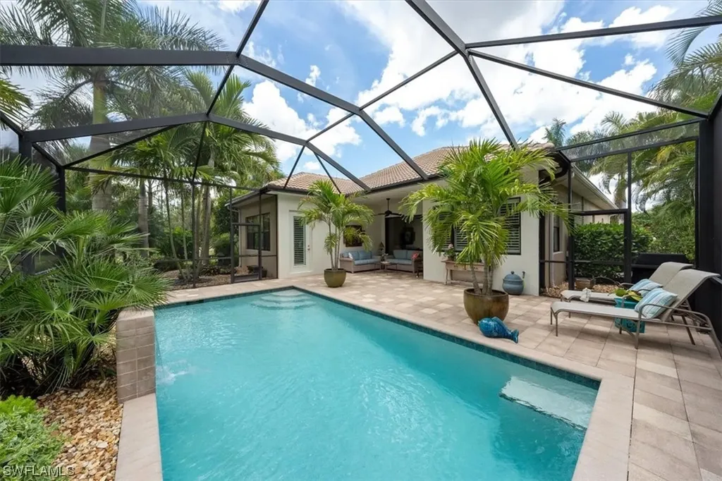 1558 Serrano Circle Naples FL 34105