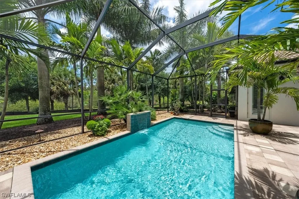 1558 Serrano Circle Naples FL 34105