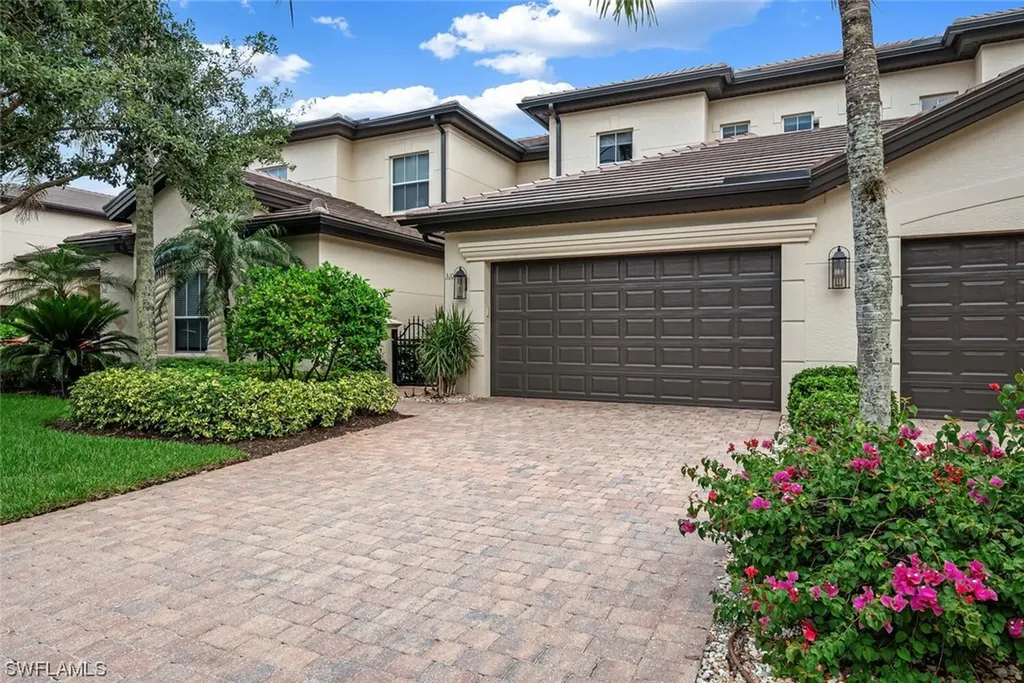 6135 Montelena Circle Naples FL 34119