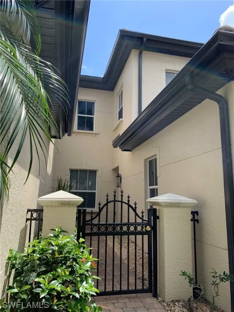 6135 Montelena Circle Naples FL 34119