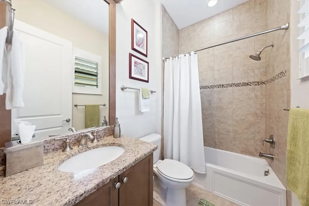 11925 Heather Woods Court Naples FL 34120