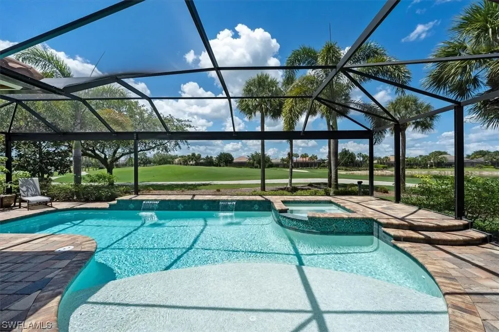 11925 Heather Woods Court Naples FL 34120