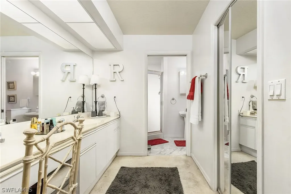 1080 Manor Lake Drive Naples FL 34110