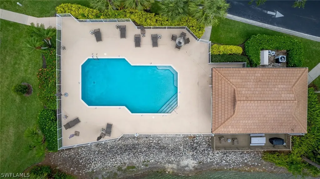 1080 Manor Lake Drive Naples FL 34110