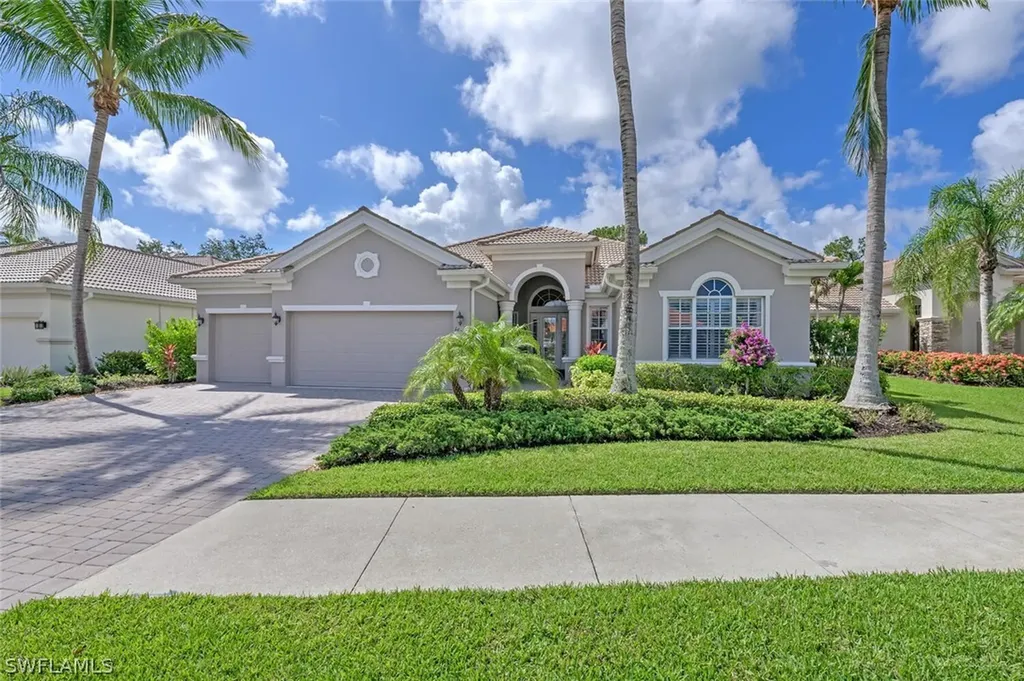 Naples FL, 16080 Parque Lane