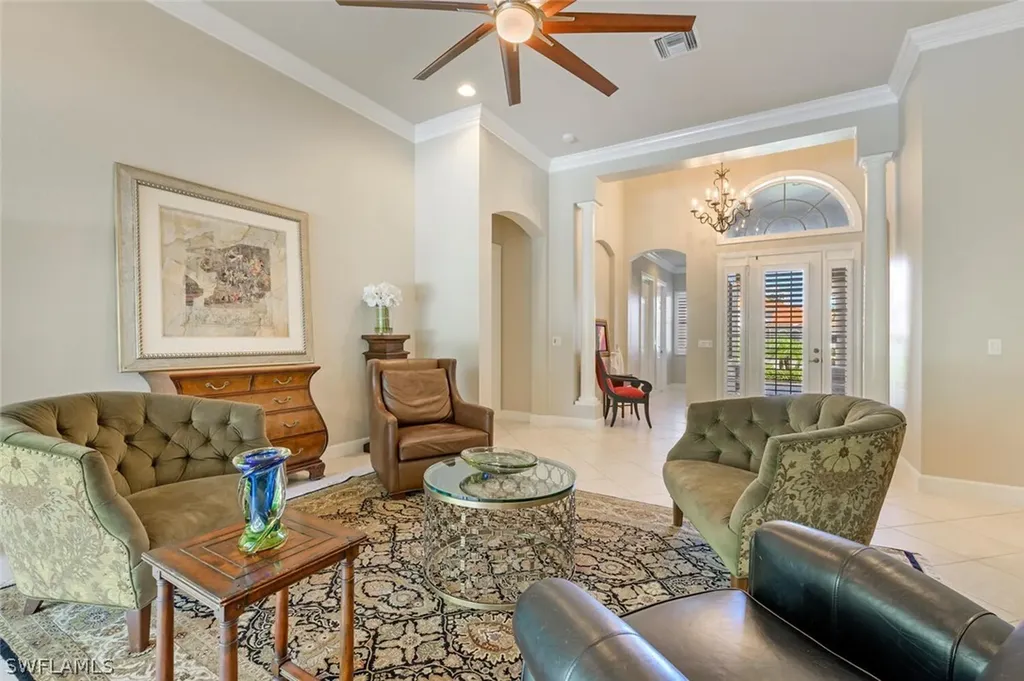 16080 Parque Lane Naples FL 34110
