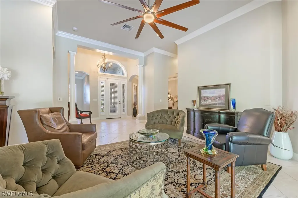 16080 Parque Lane Naples FL 34110