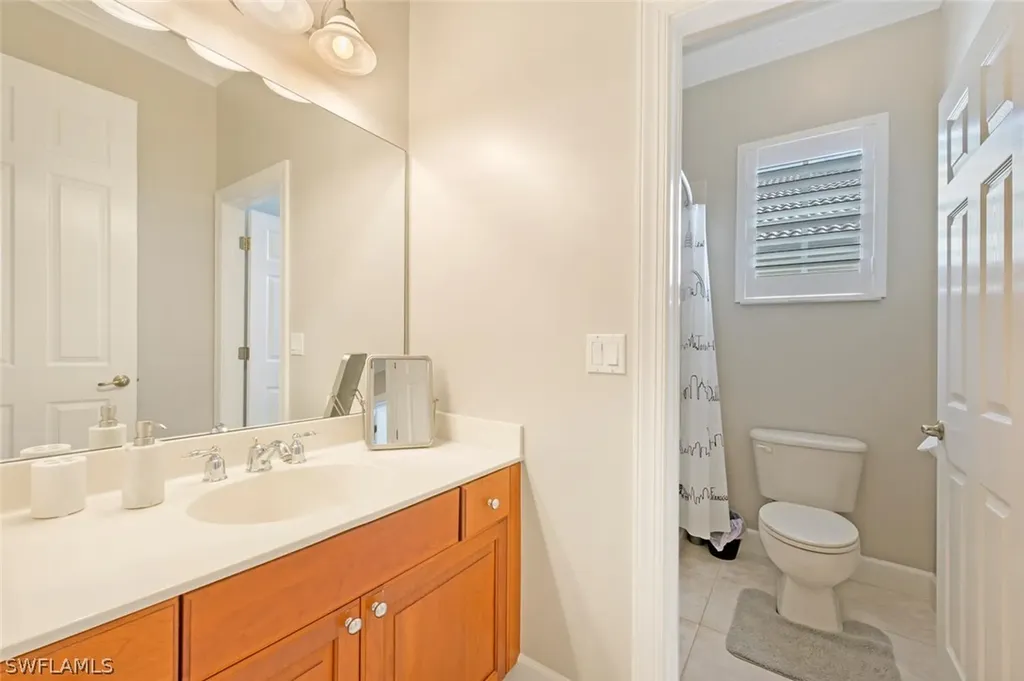 16080 Parque Lane Naples FL 34110