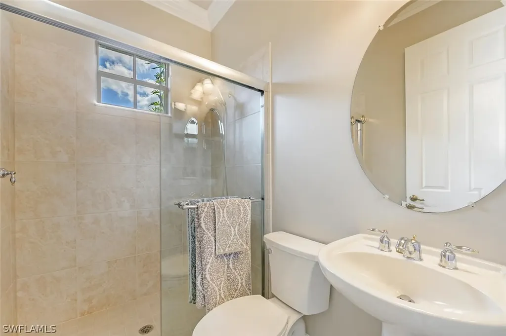16080 Parque Lane Naples FL 34110