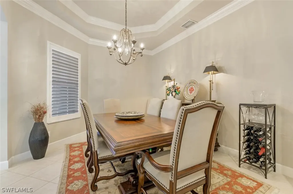 16080 Parque Lane Naples FL 34110