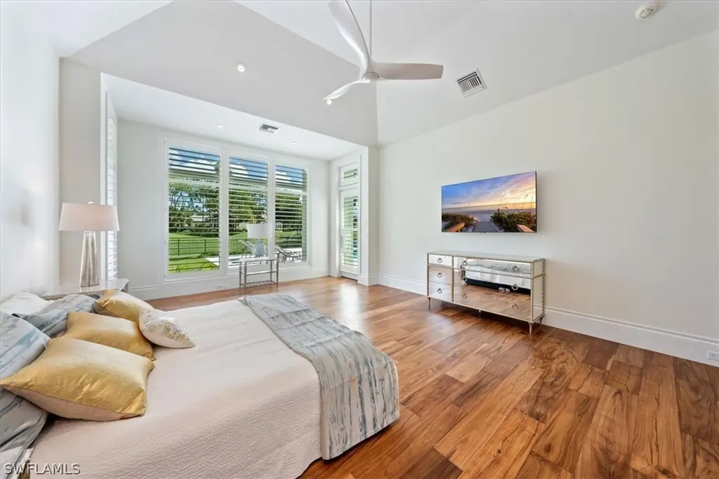 5037 Groveland Terrace Naples FL 34119