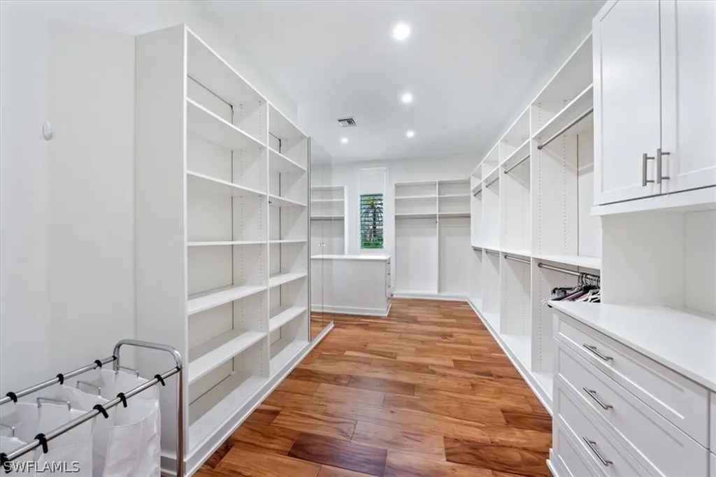 5037 Groveland Terrace Naples FL 34119
