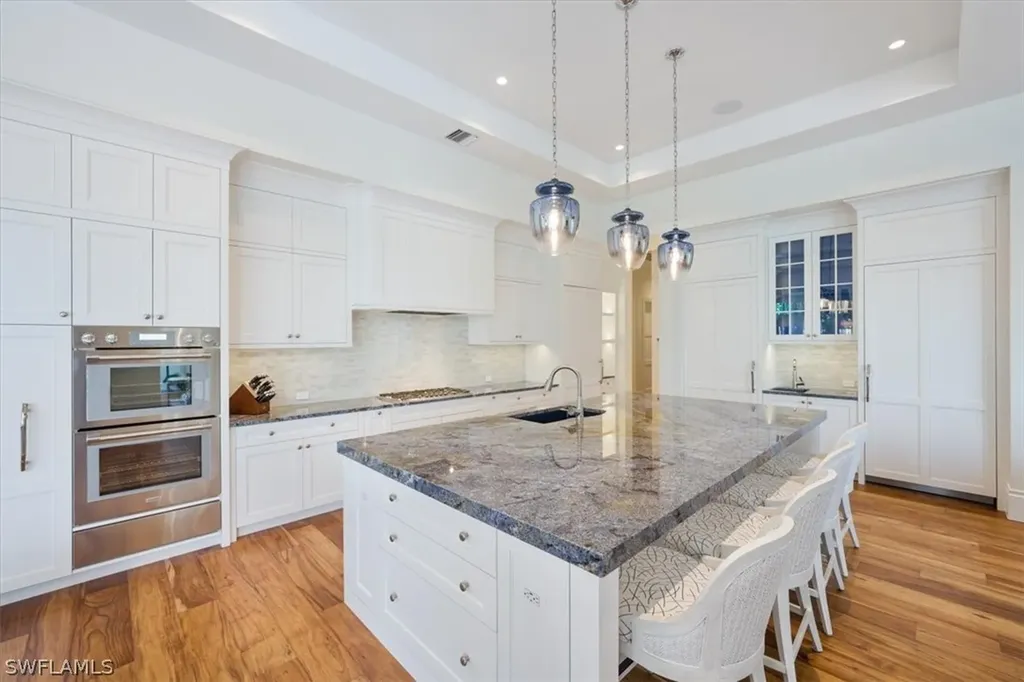 5037 Groveland Terrace Naples FL 34119