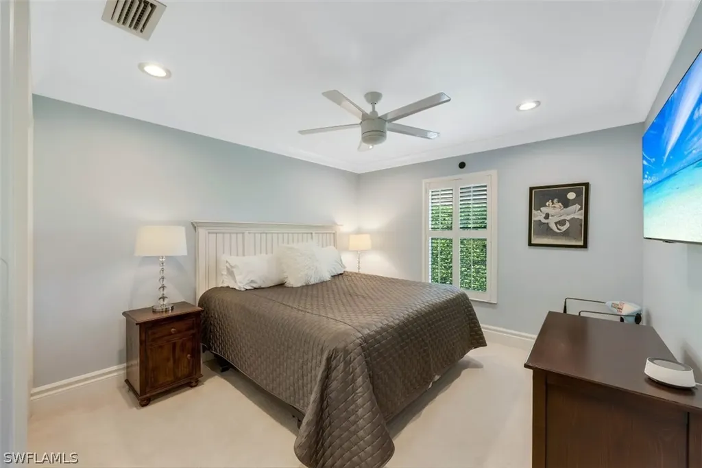 2070 Mission Drive Naples FL 34109