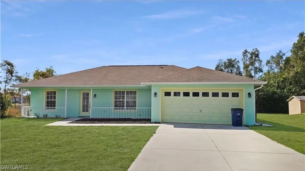 226 Manatee Street Fort Myers FL 33913