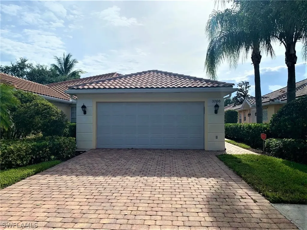 3266 Barbados Lane Naples FL 34119