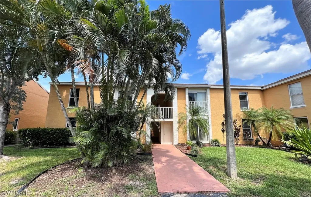 Fort Myers FL, 12654 Kenwood Lane, Unit C