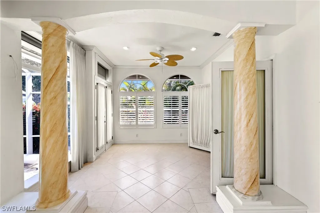 918 S Joy Circle Marco Island FL 34145
