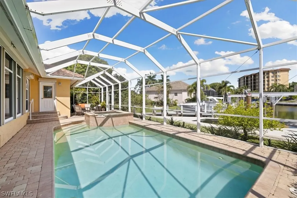 918 S Joy Circle Marco Island FL 34145