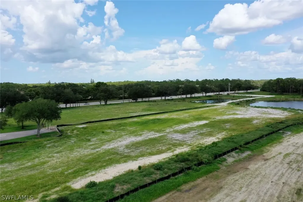 Bernwood Business Park Bonita Springs FL 34135