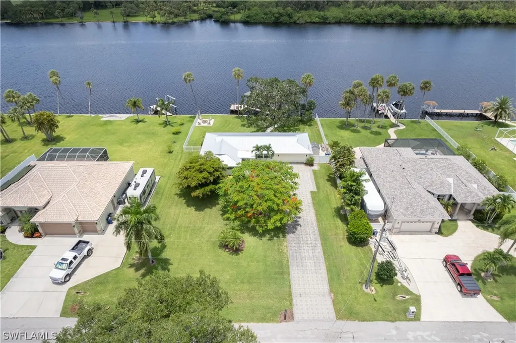 13868 River Forest Drive Fort Myers FL 33905